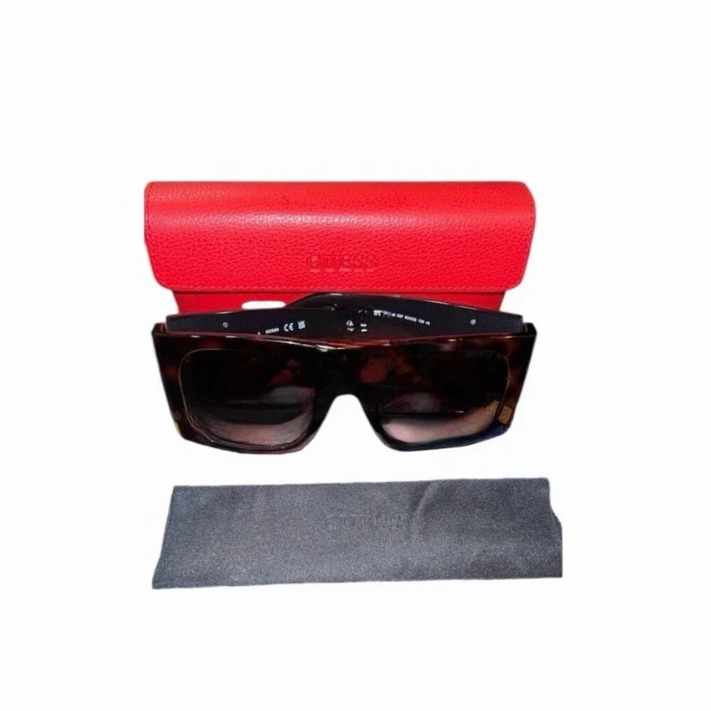 GUESS Oversized Square Sunglasses Women’s Havana Tortoise Brown Gradient